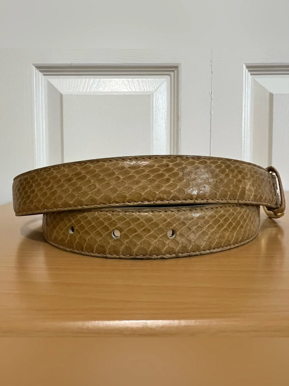 Women's Tan Snake Skin Leather Belt with Gold Buckle Size Small